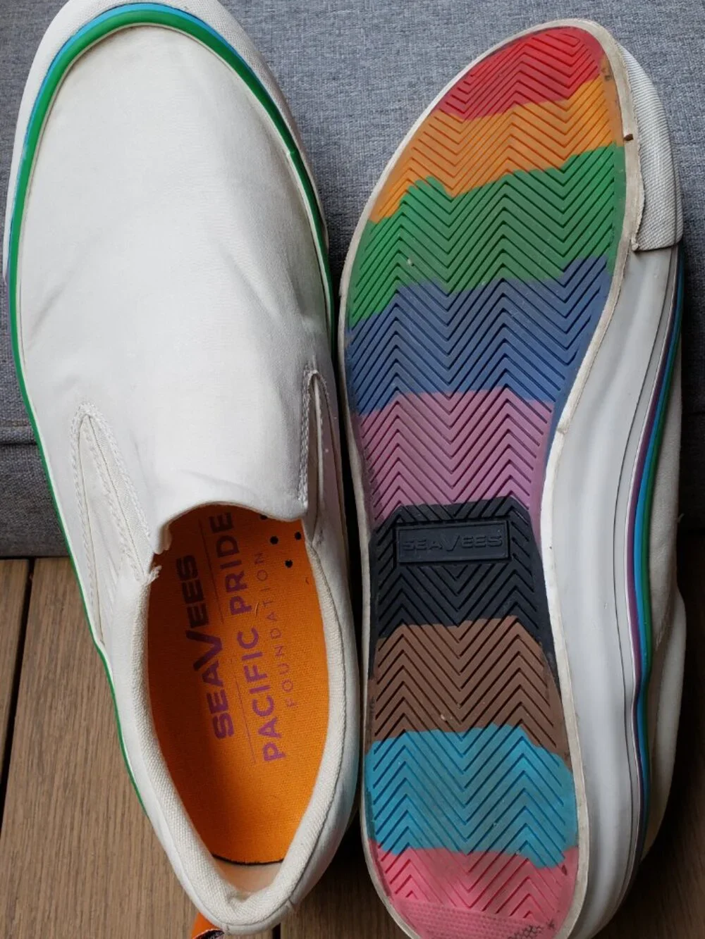 EUC SeaVees Hawthorne Pride bleach twill slip-on (9.5) KICKS